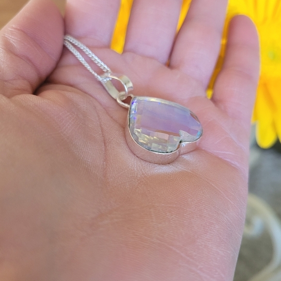 🩵Rainbow Quartz Heart Necklace Sterling Silver - Picture 5 of 5